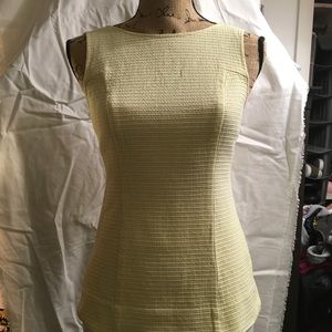 🌺🌺Banana Republic Structured tank🌺🌺